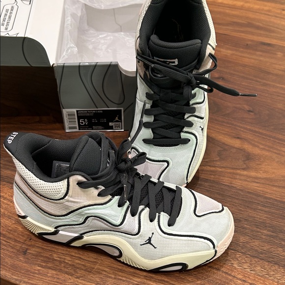 Jordan Tatum 3 Anthracite and Pale Ivory